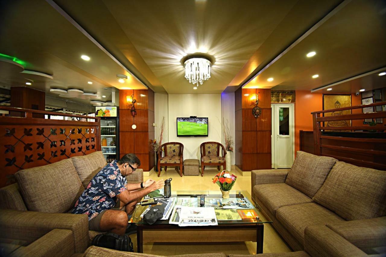 โฮเต็ล โอโช โฮม Hotel กาฐมาณฑุ ภายนอก รูปภาพ